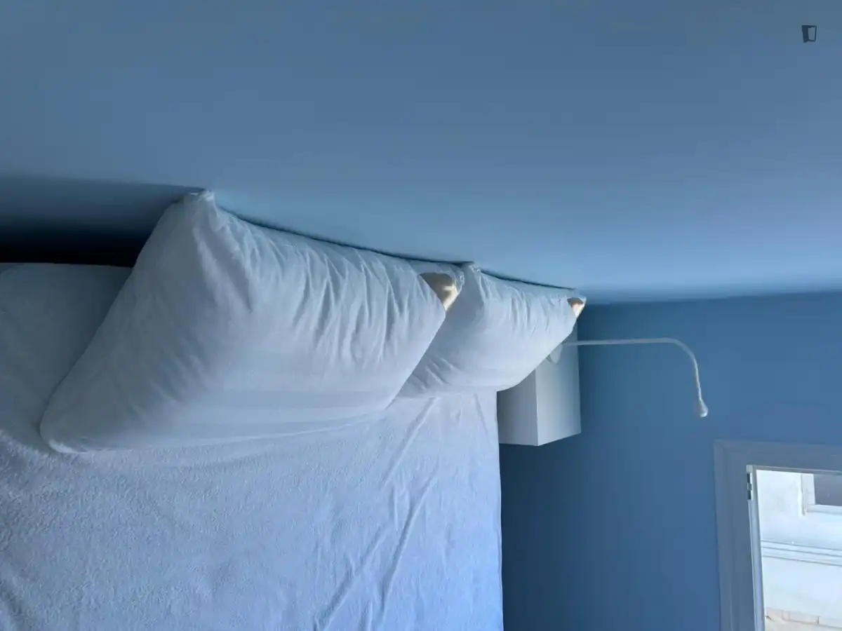 Dormitori de Apartament de lloguer en Valencia amb Aire condicionat, Moblat i Forn