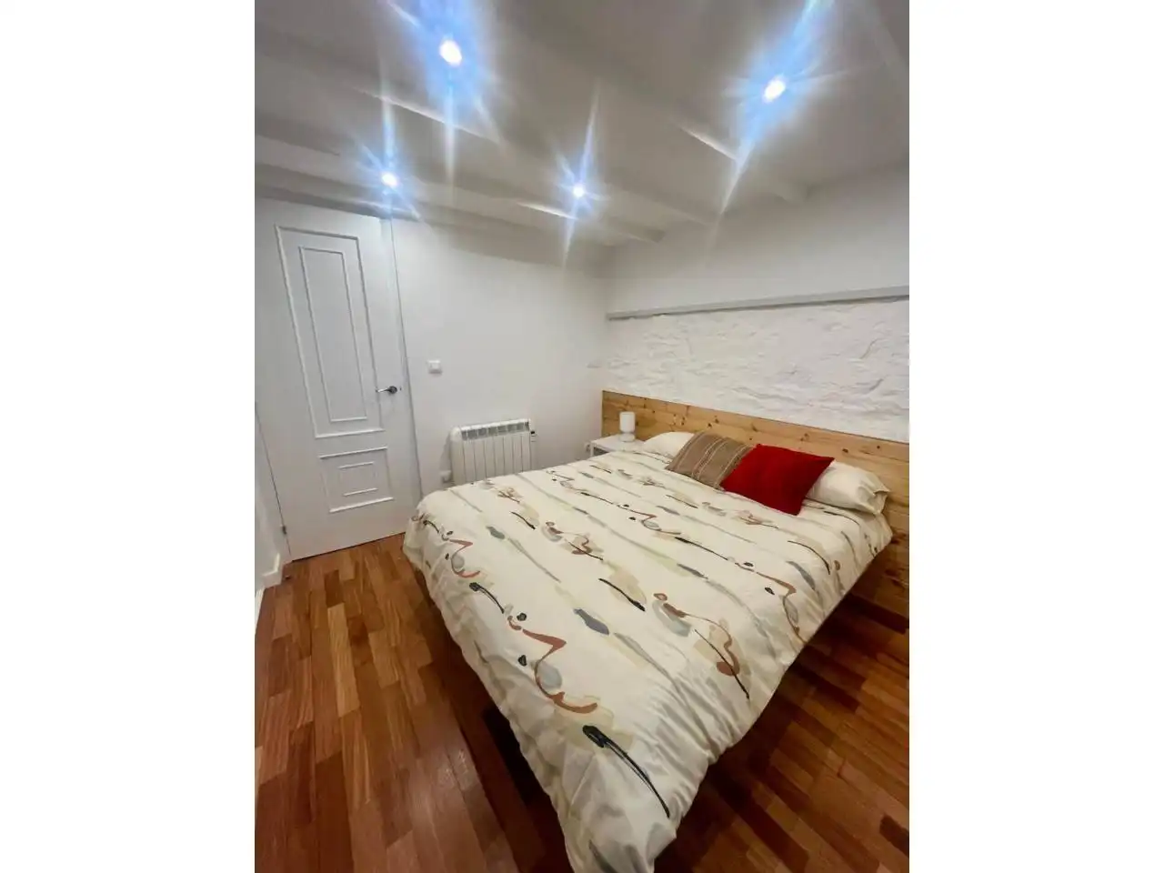 Schlafzimmer von Haus oder Chalet zur Miete in Miño mit Heizung, Privatgarten und Schwimmbad