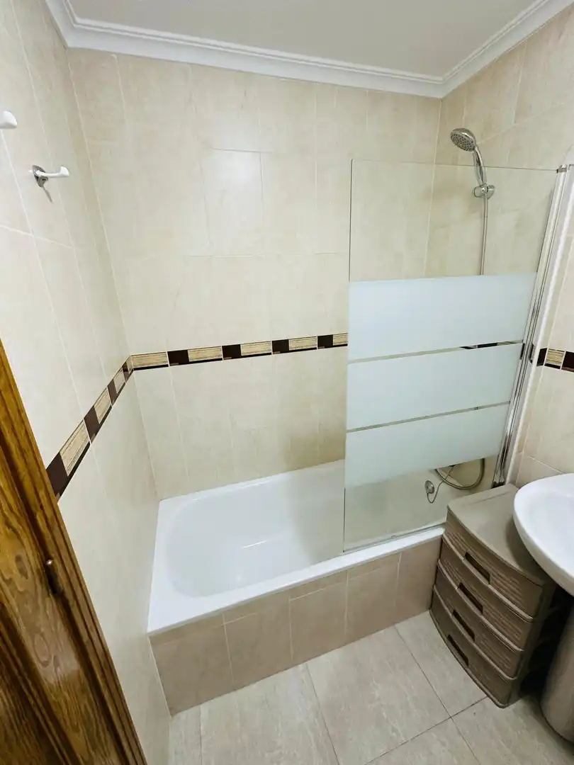 Bathroom of Apartments for sale in Orihuela