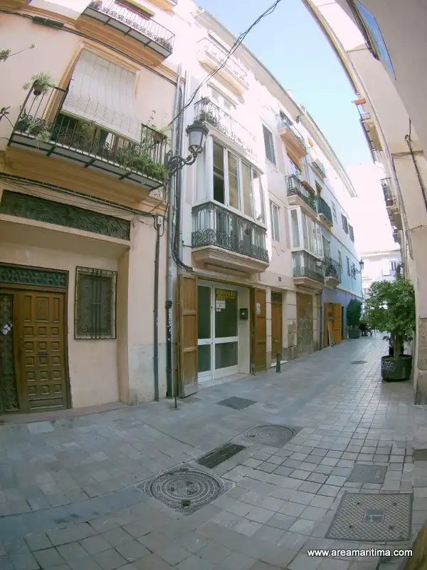 Vista exterior de Pis en venda en Ciutat Vella 