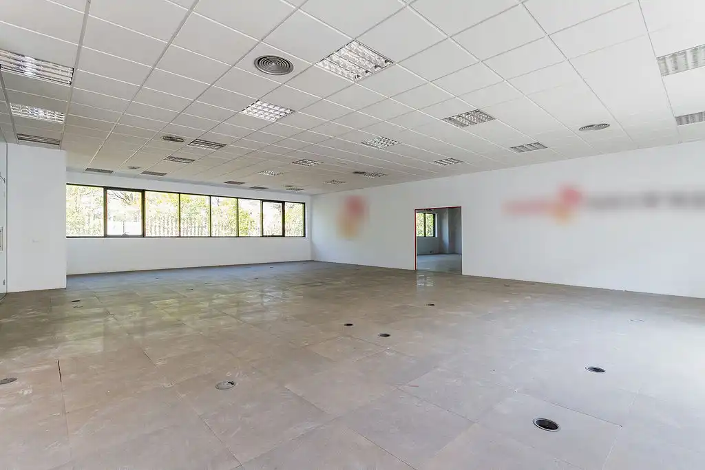 Business premises for sale in Av Vía Láctea, imagen 37