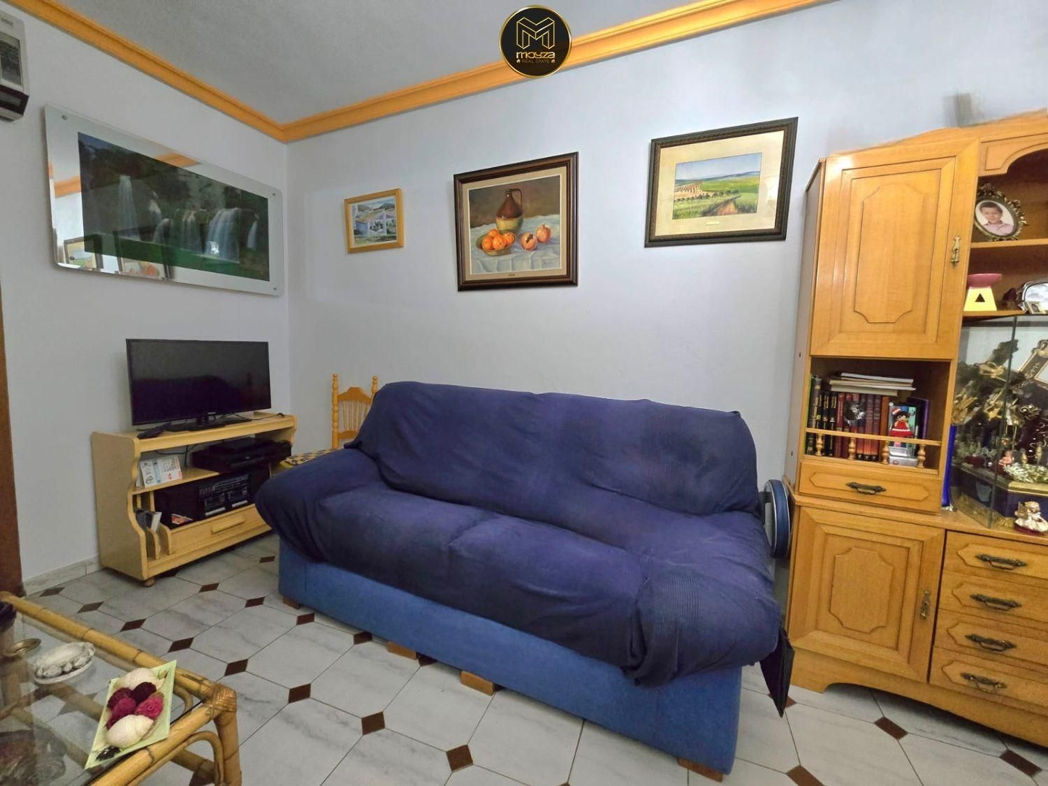 Sala d'estar de Casa o xalet en venda en  Jaén Capital amb Aire condicionat, Terrassa i Traster