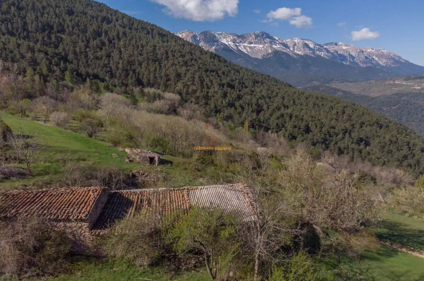 Country house zum Verkauf in Montellà i Martinet mit Privatgarten und Abstellraum
