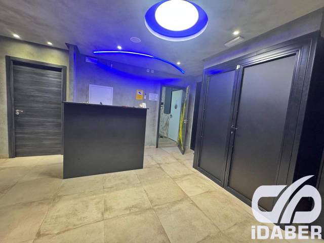 Local comercial en Venta en Parque Manuel de Vega - Carretera de Ugena