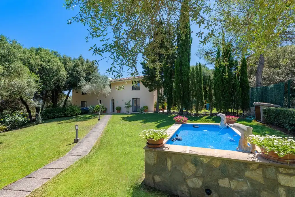 Jardín de Finca rústica en venta en Pollença con Aire acondicionado, Calefacción y Jardín privado
