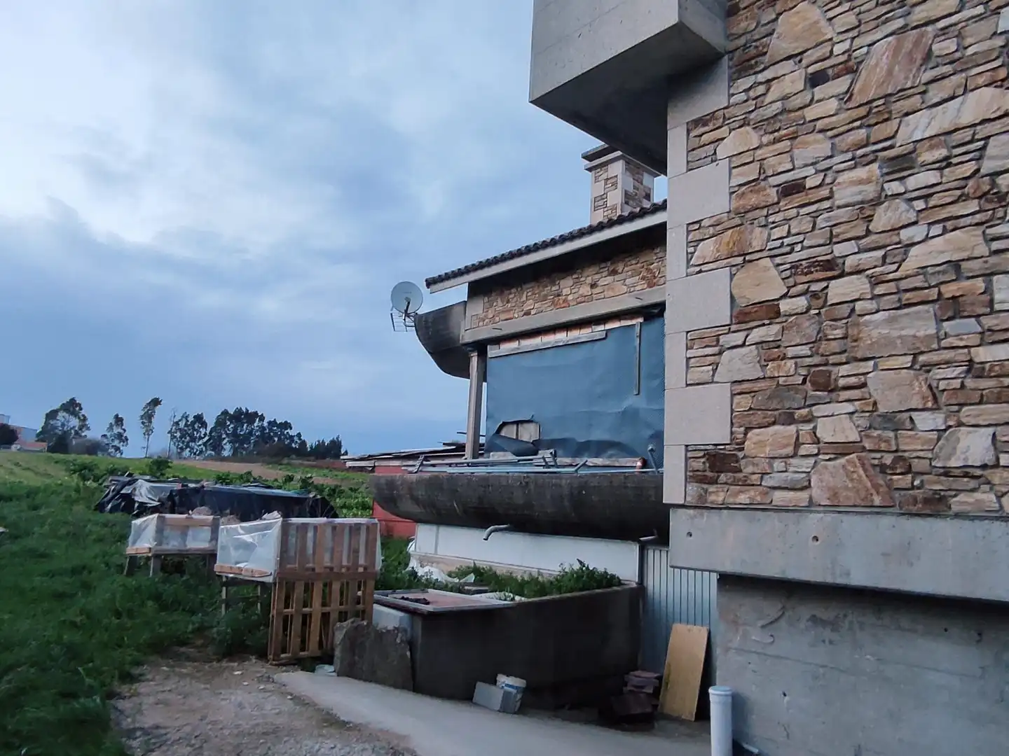 Casa amb jardí en venda a Coristanco, imagen 5