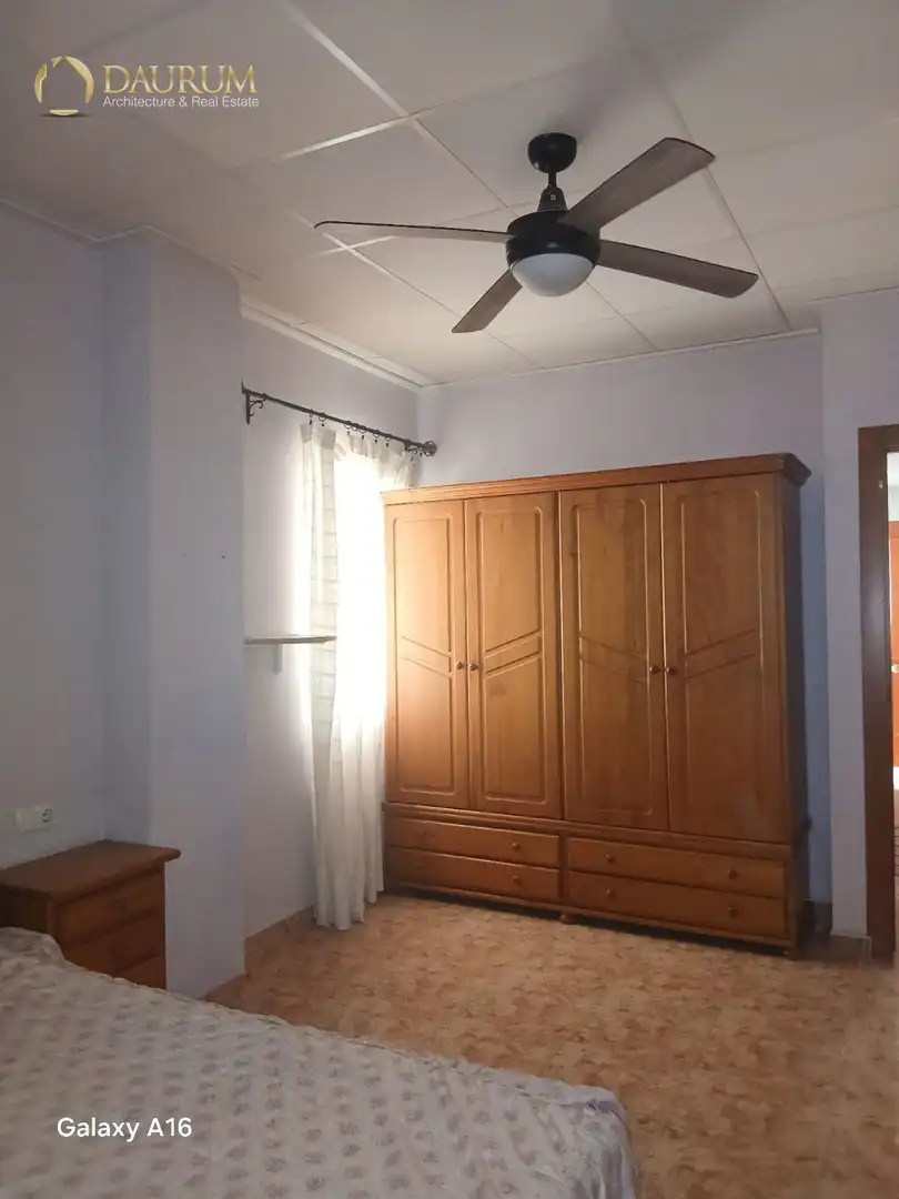 Dormitori de Casa o xalet en venda en Elche / Elx amb Aire condicionat, Terrassa i Traster