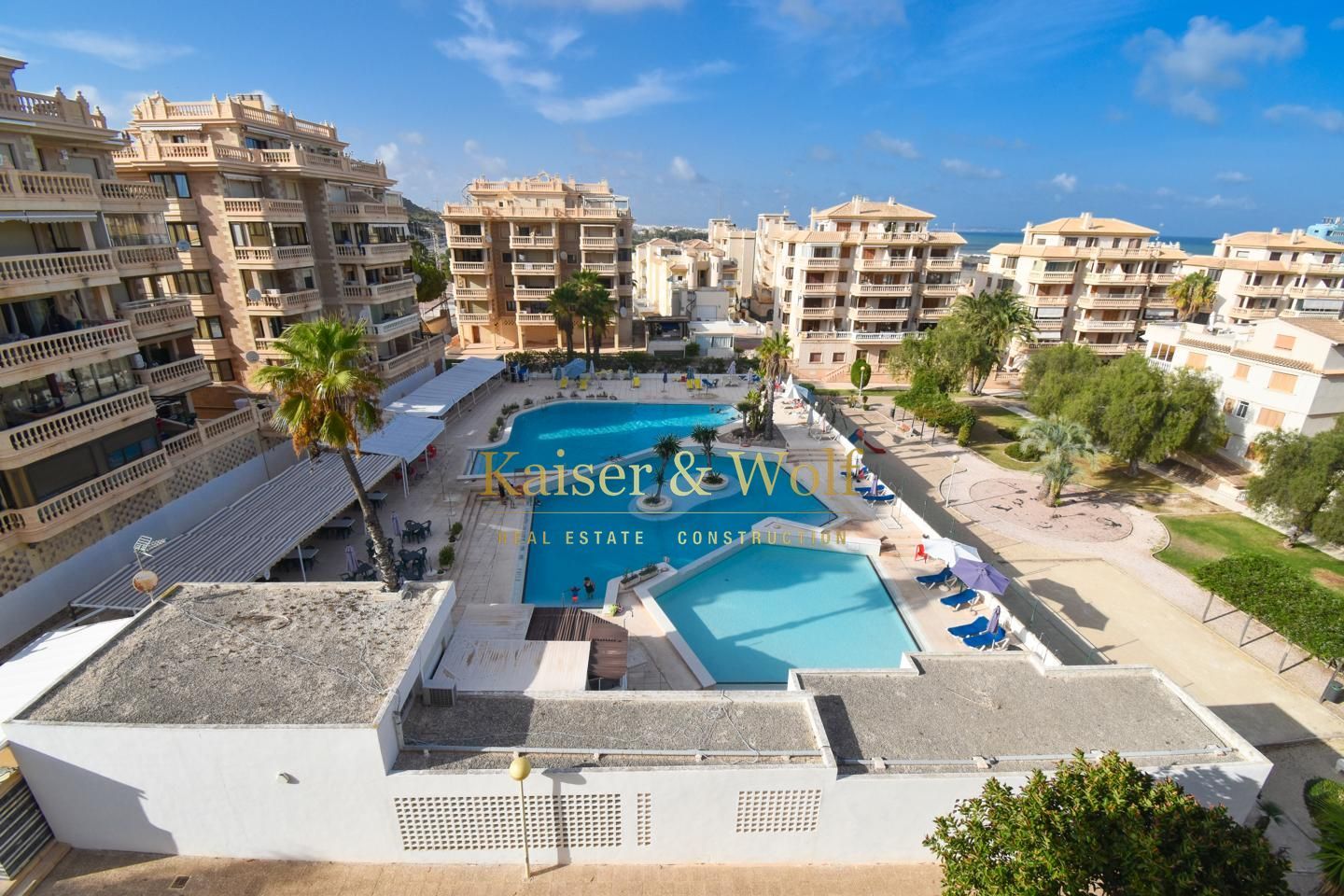 Swimming pool of Planta baja for sale in Guardamar del Segura  with Air Conditioner and Terrace