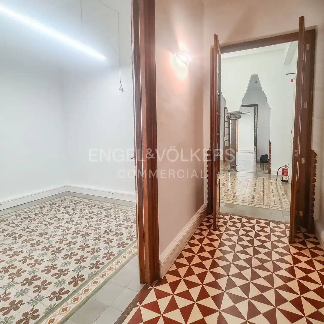 Oficina de lloguer en Eixample