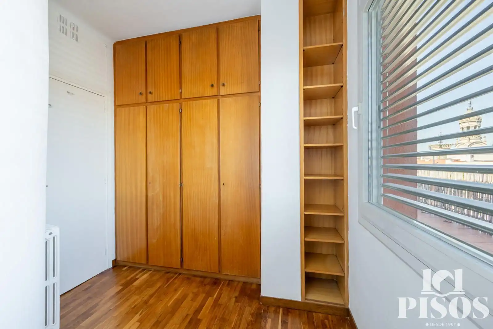 Habitación de Ático en venta en Barcelona con Aire acondicionado, Calefacción y Parquet