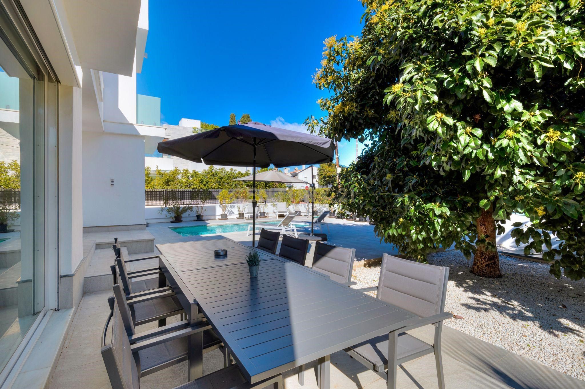 Casa o xalet de lloguer a Nueva Alcántara, San Pedro de Alcántara, Marbella