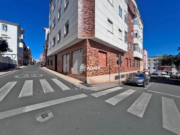 Local comercial en venda a CL SAN JUSTO  PL  PT. CÁCERES