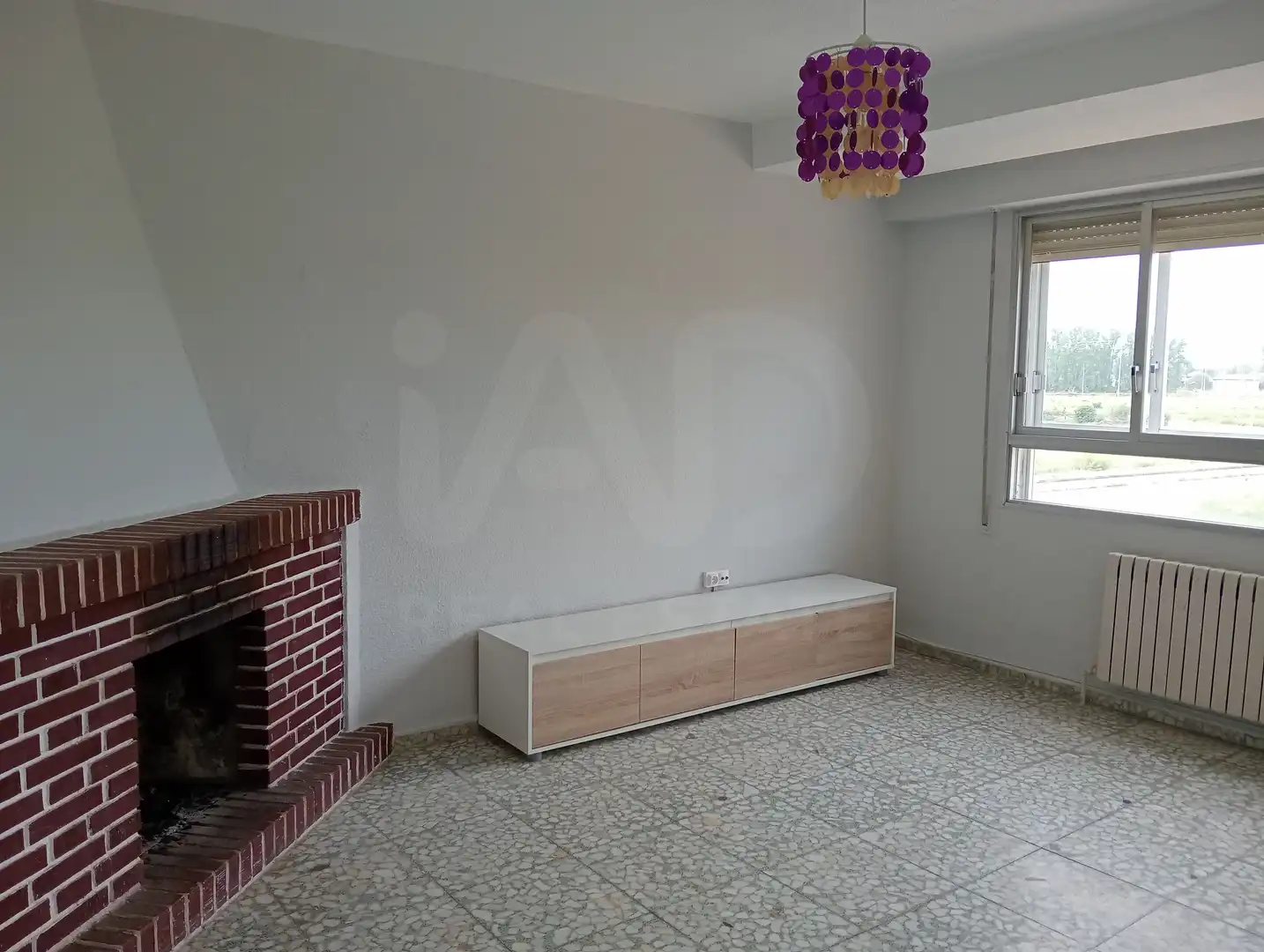 Wohnzimmer von Wohnung zur Miete in Sariegos mit Heizung und Terrasse