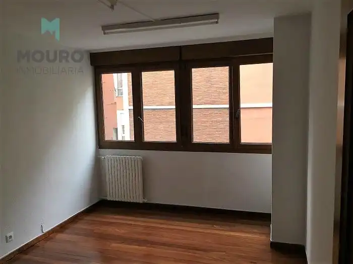 Piso con terraza en venta en Travesía Valderrama, imagen 12