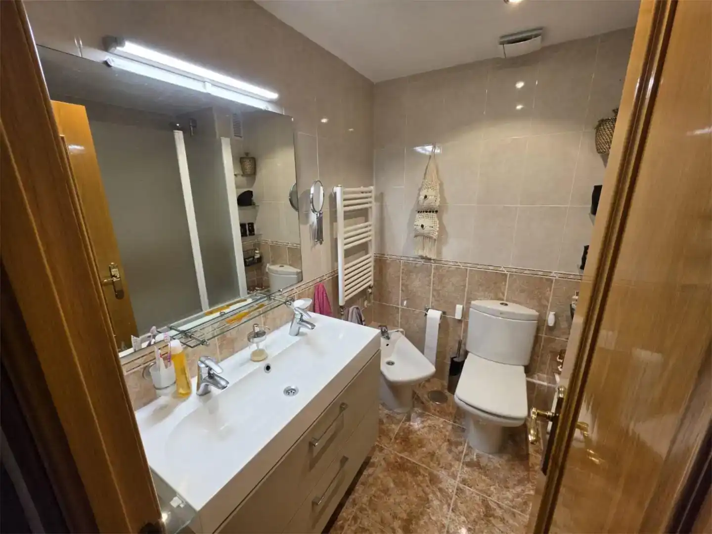 Bany de Pis en venda en Alcalá de Henares amb Aire condicionat