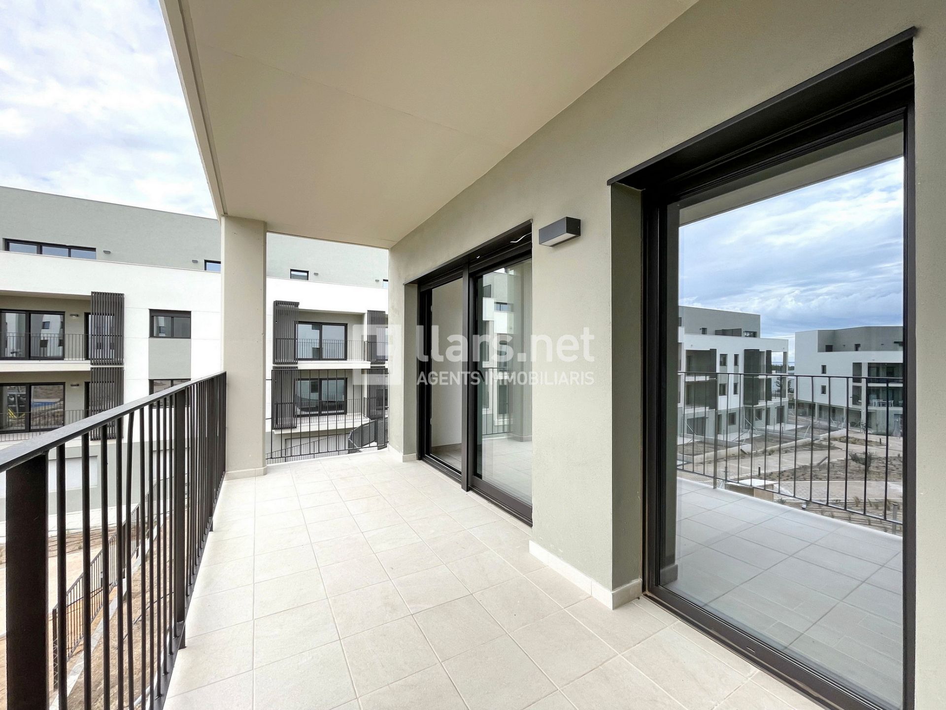 Terrace of Flat to rent in Vilanova i la Geltrú  with Air Conditioner, Heating and Terrace