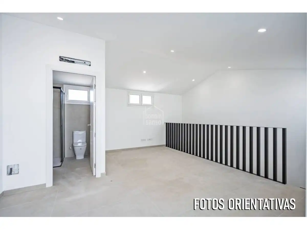 Apartament en venda en Sant Lluís amb Terrassa