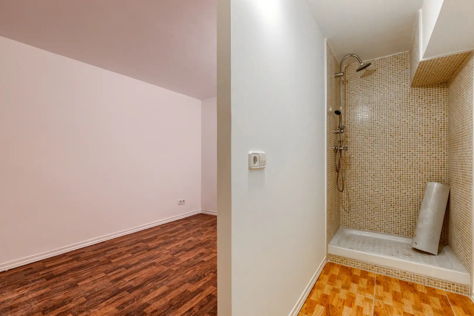 Commercial properties for sale in Fuenlabrada  with Air Conditioner, Parquet flooring and Alarm
