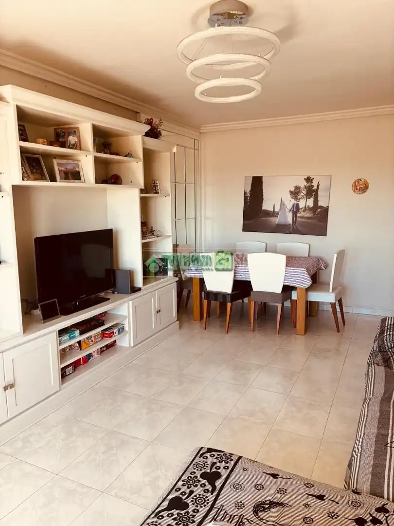 Sala de estar de Piso en venta en Olías del Rey con Aire acondicionado, Calefacción y Terraza