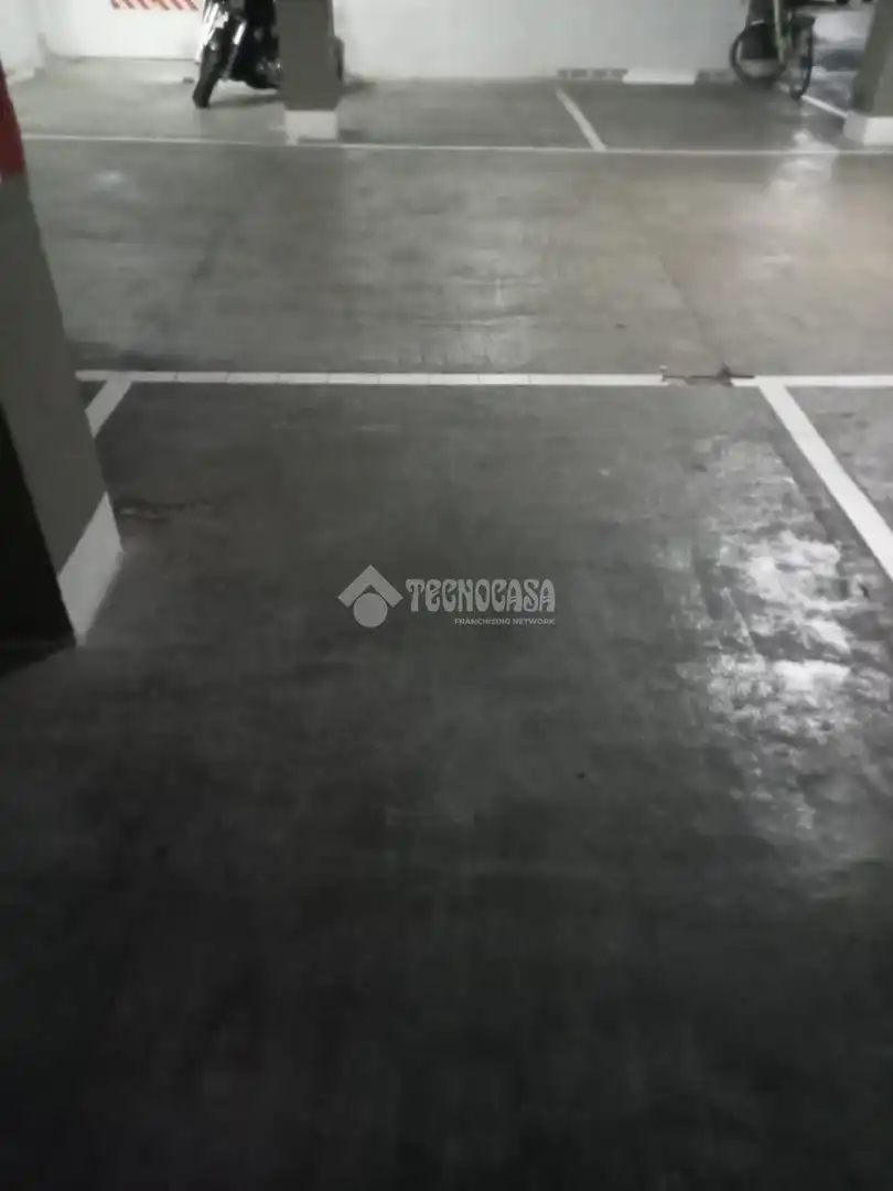Parking de Garaje en venta en Granada