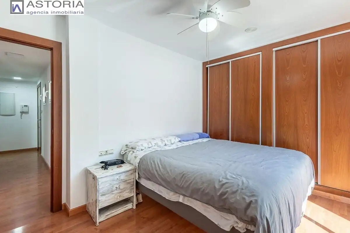 Schlafzimmer von Wohnung zum Verkauf in Monachil mit Klimaanlage, Heizung und Terrasse