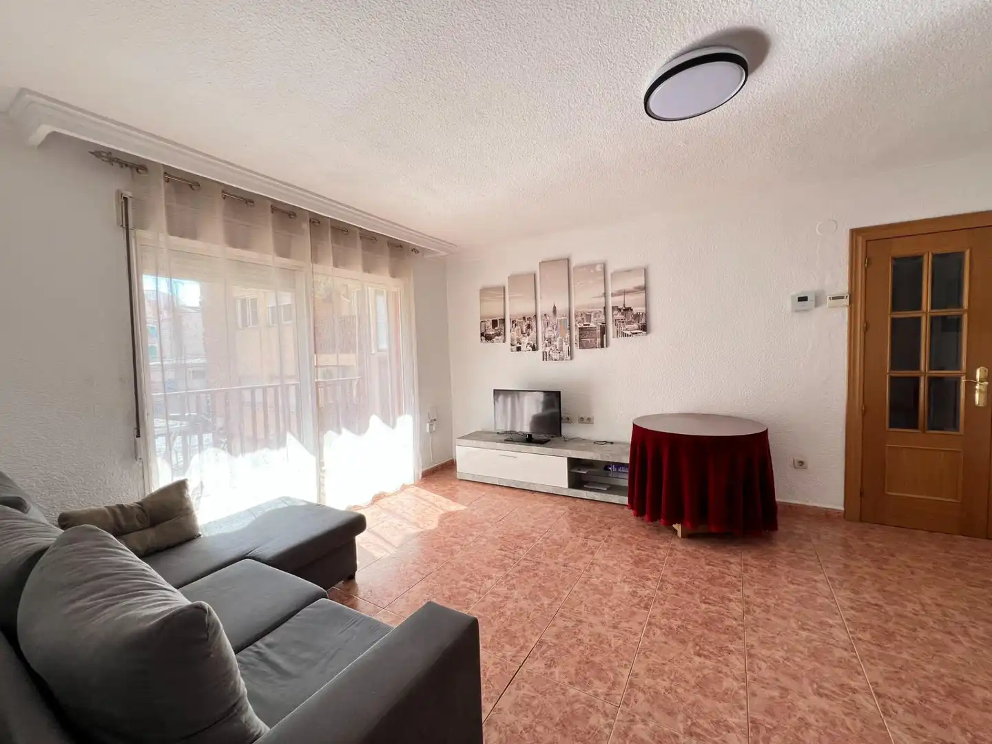 Sala d'estar de Pis de lloguer en Granada amb Aire condicionat, Calefacció i Moblat