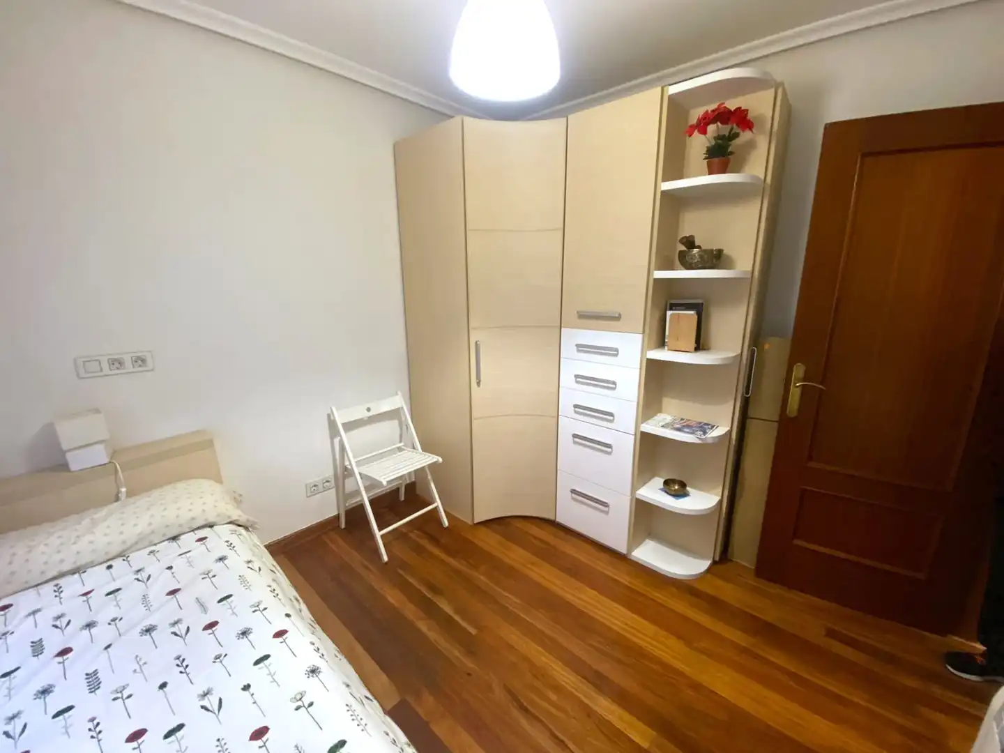 Schlafzimmer von Wohnung zum Verkauf in Castro-Urdiales mit Heizung, Parkett und Terrasse