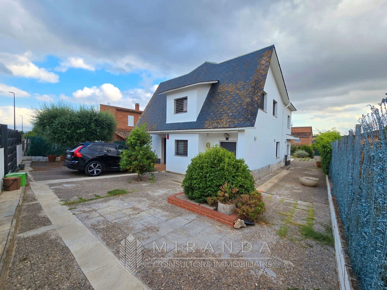 Exterior view of House or chalet for sale in Palau-solità i Plegamans  with Heating, Private garden and Terrace
