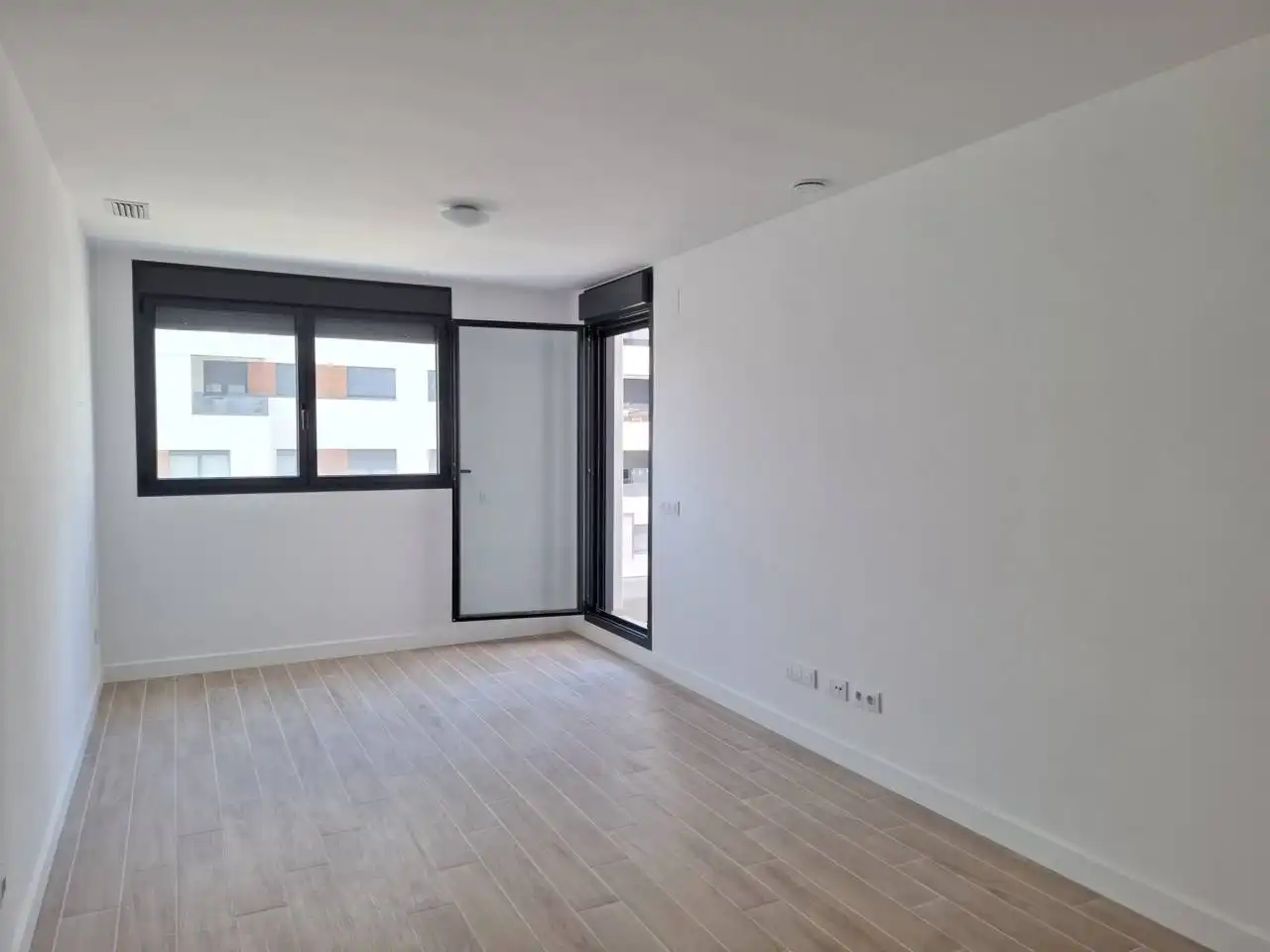 Living room of Flat for rent in Madrid  with Air Conditioner, Heating and Terrace