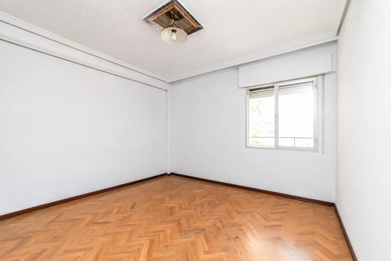 Habitación de Piso en venta en Móstoles con Calefacción, Parquet y Terraza