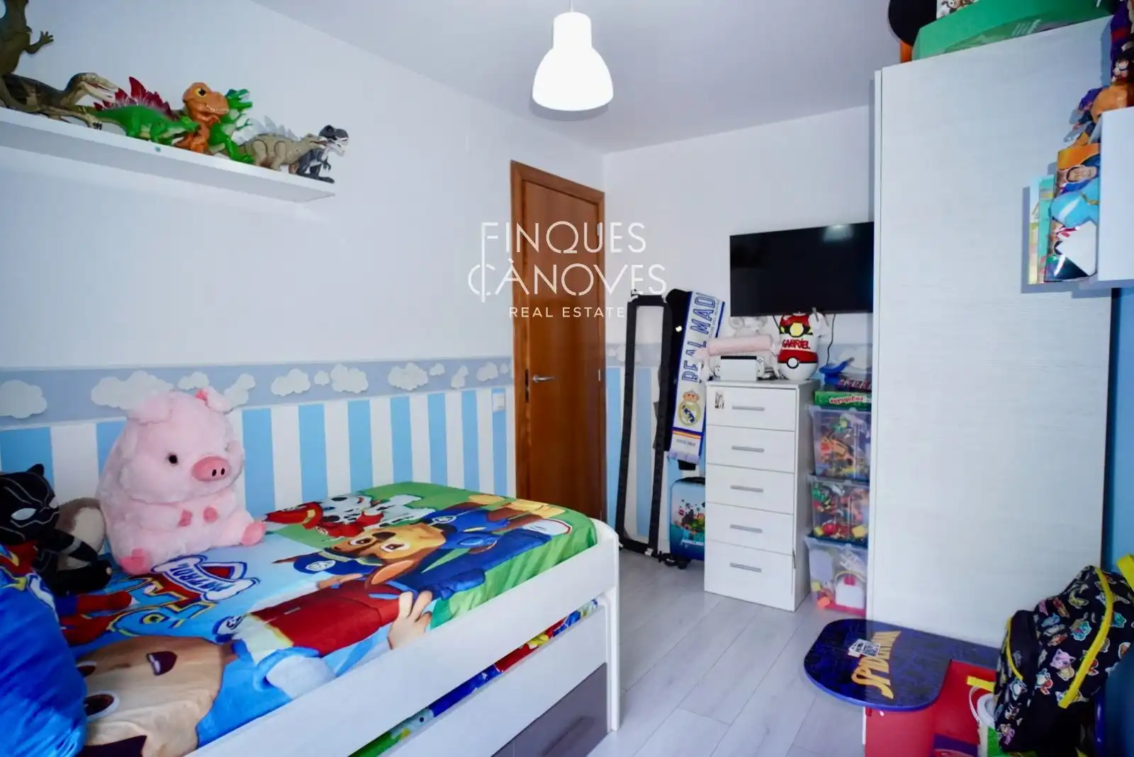 Bedroom of Flat for sale in Girona  with Heating, Terrace and Swimming Pool