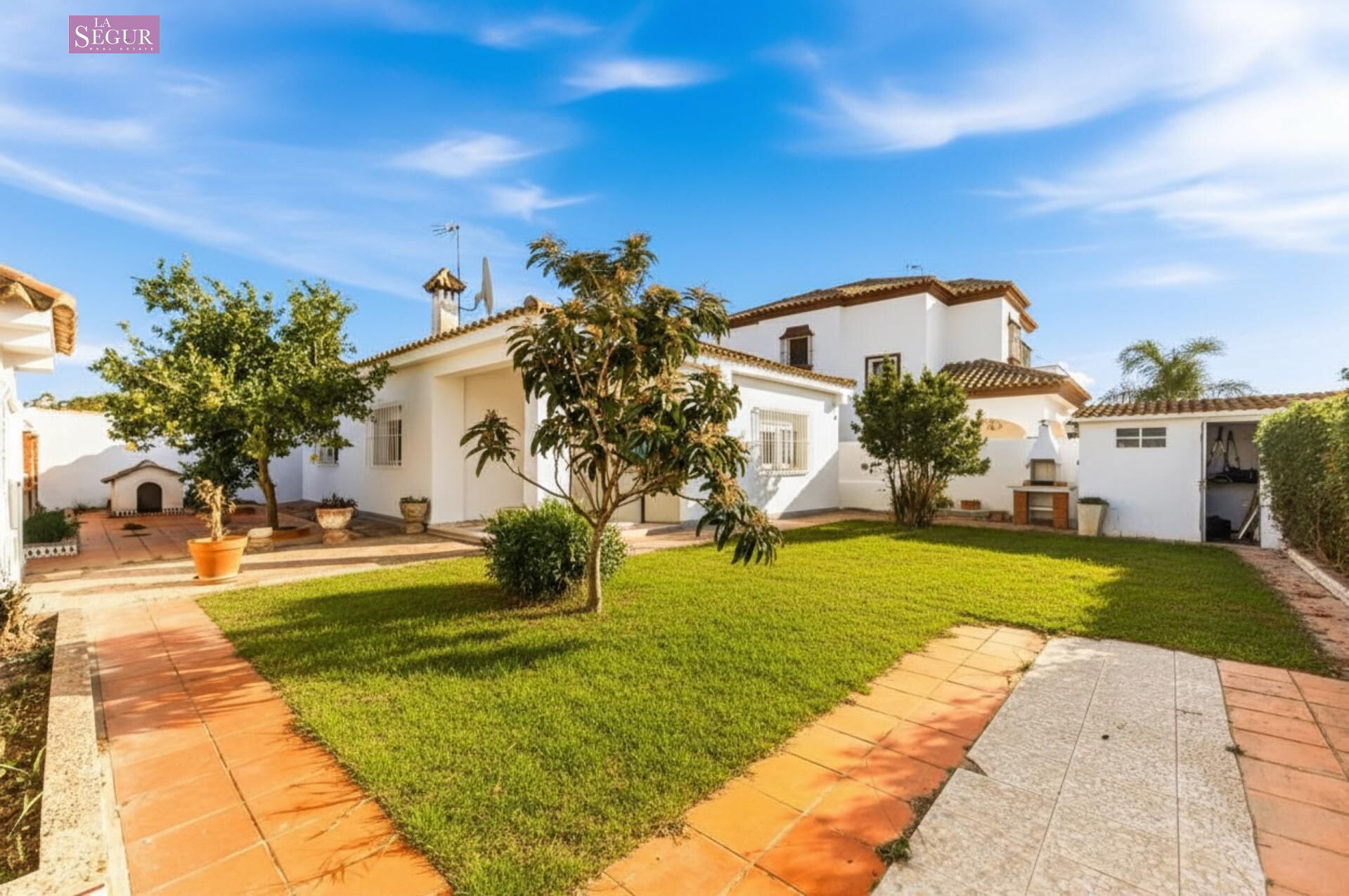 Garden of House or chalet for sale in Chiclana de la Frontera  with Private garden, Terrace and Storage room