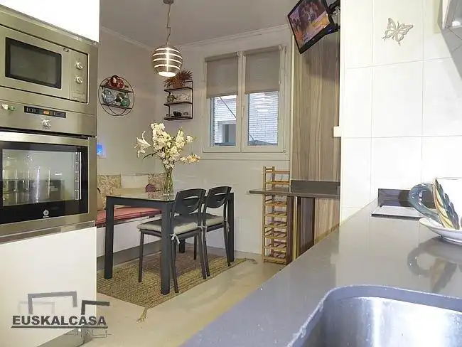 Kitchen of Flat for sale in Errekalde