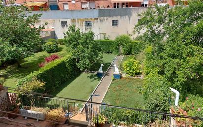 Jardí de Casa adosada en venda en Vitoria - Gasteiz amb Calefacció, Jardí privat i Parquet