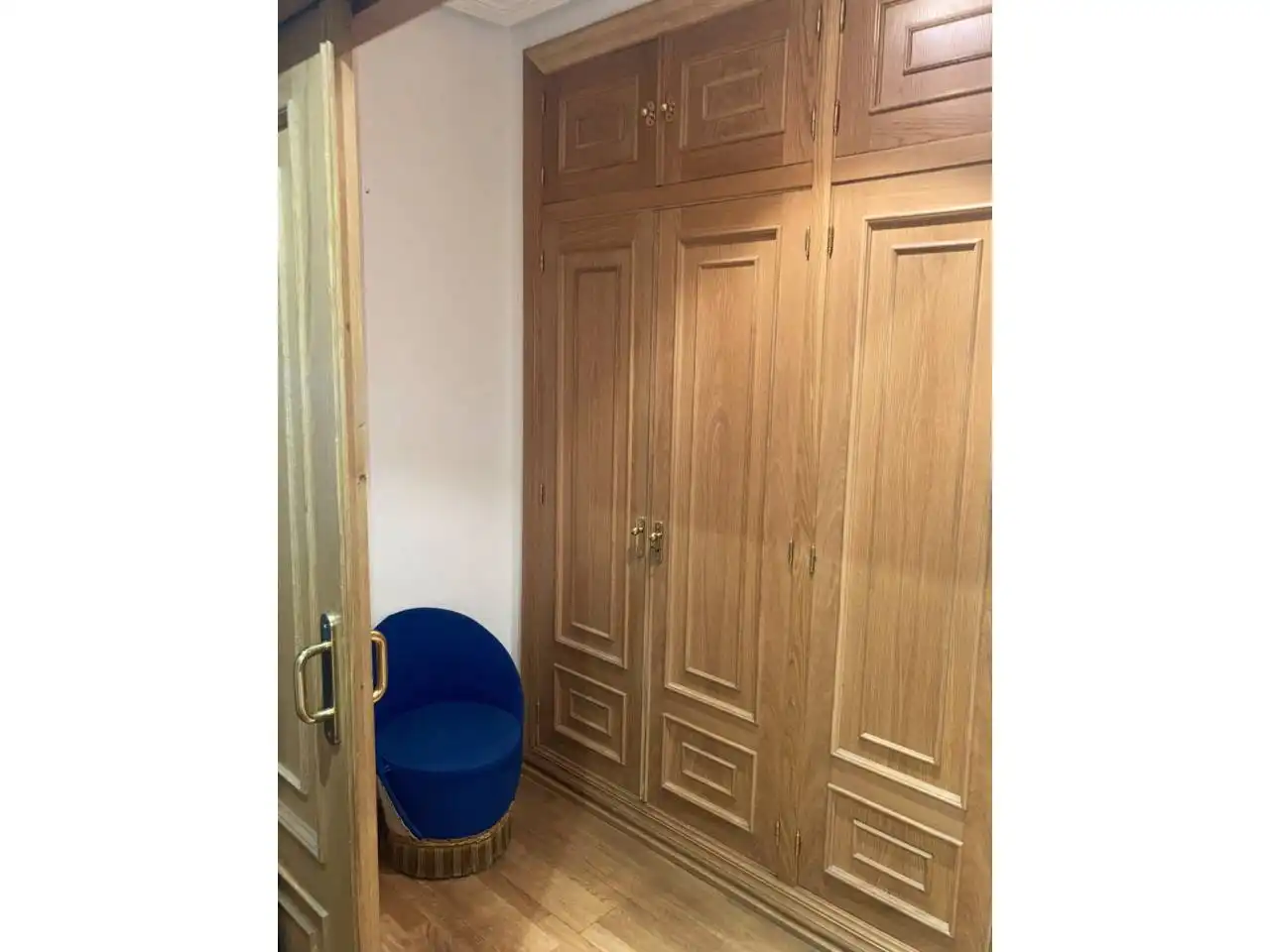 Habitación de Piso en venta en León Capital  con Calefacción, Parquet y Terraza