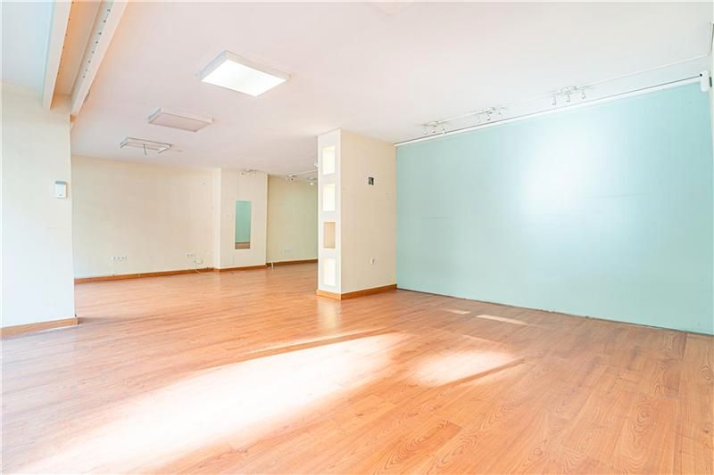 Premises for sale in  Palma de Mallorca  with Air Conditioner