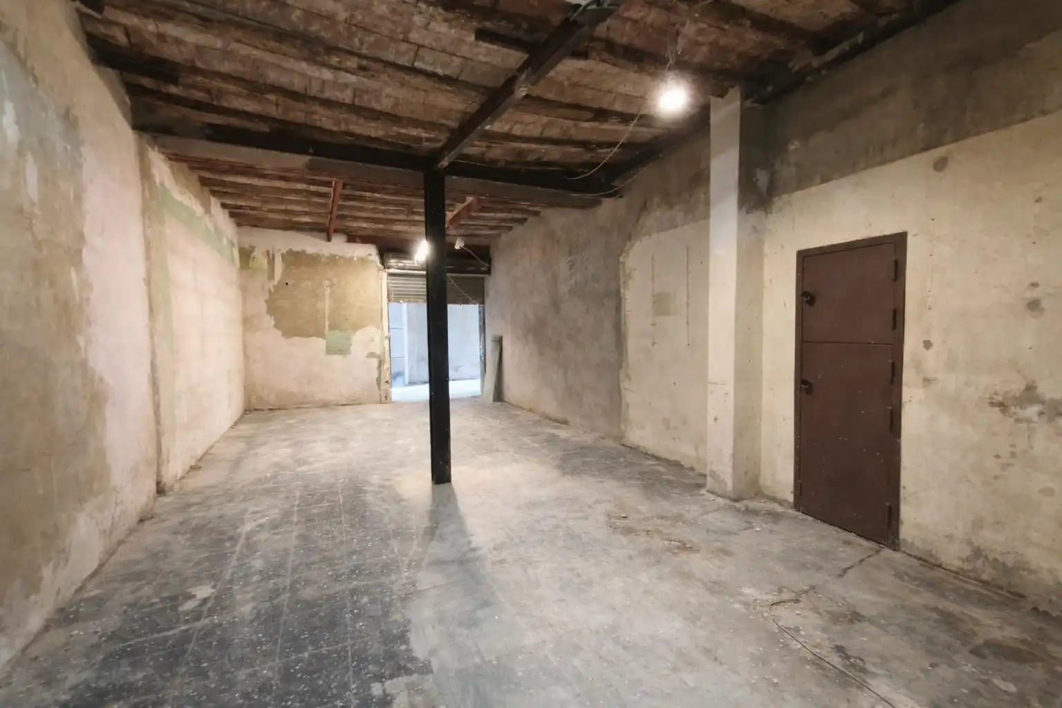 Local en venta en Barcelona con Alarma