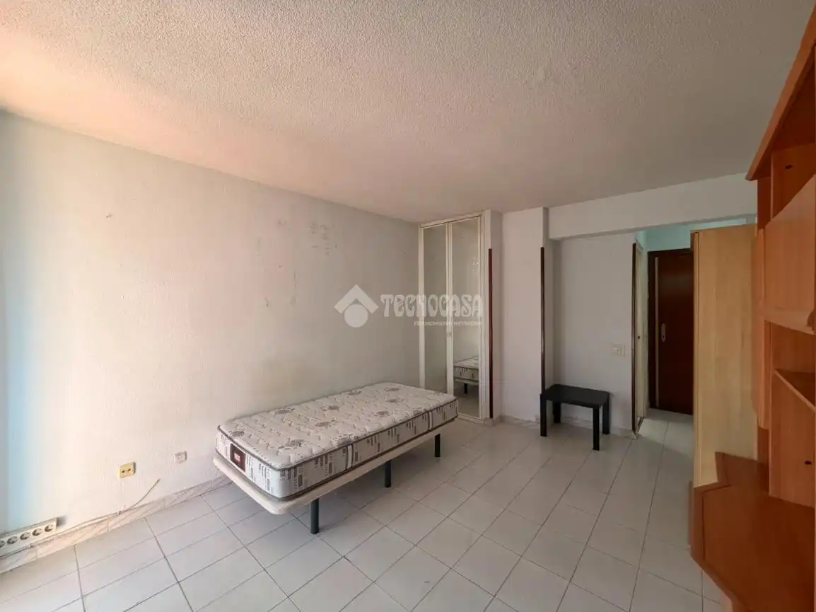 Estudio en venta en Madrid con Calefacción y Terraza