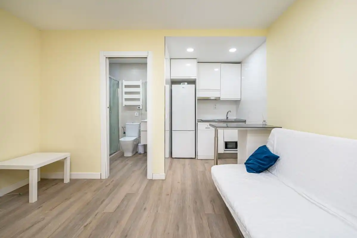 Schlafzimmer von Erdgeschoss zum Verkauf in Madrid mit Klimaanlage, Heizung und Möbliert