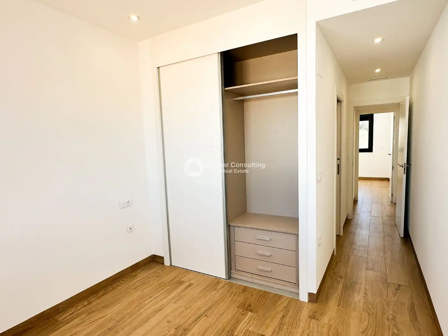 Habitación de Ático en venta en Orihuela con Aire acondicionado, Calefacción y Terraza