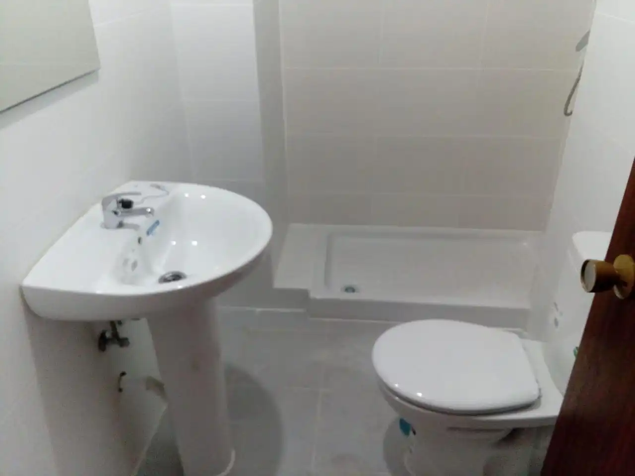 Baño de Piso en venta en Guadalajara con Calefacción y Terraza