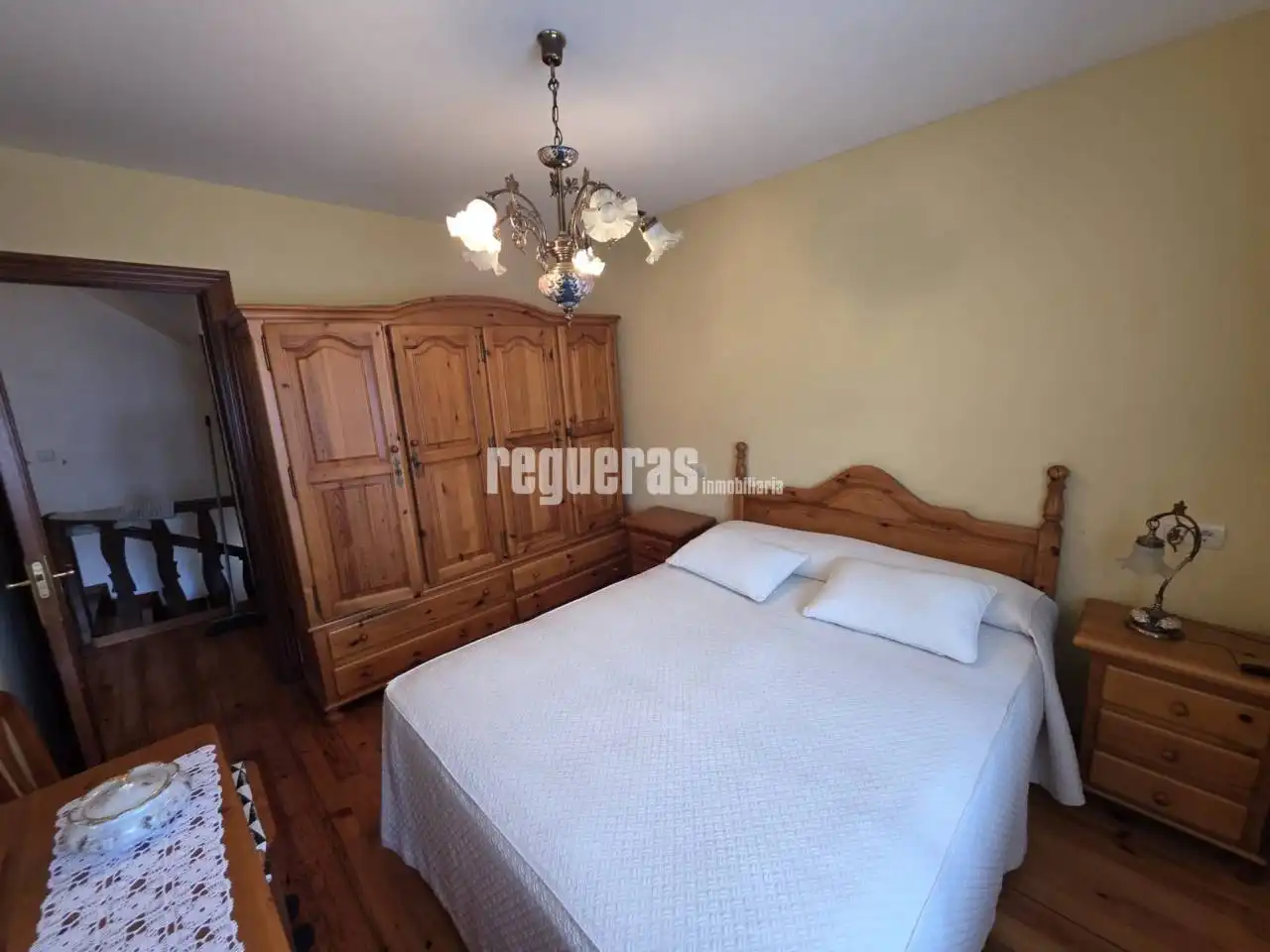 Habitación de Casa o chalet en venta en Burón
