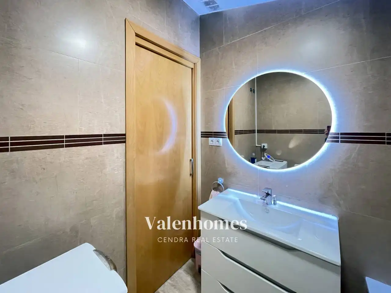 Badezimmer von Maisonette zum Verkauf in Rubí mit Klimaanlage, Heizung und Terrasse