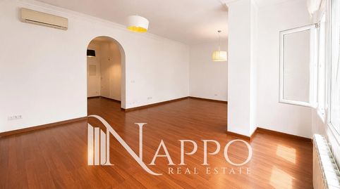 Elegante vivienda reformada con carácter en 31de Diciembre, imatge 3