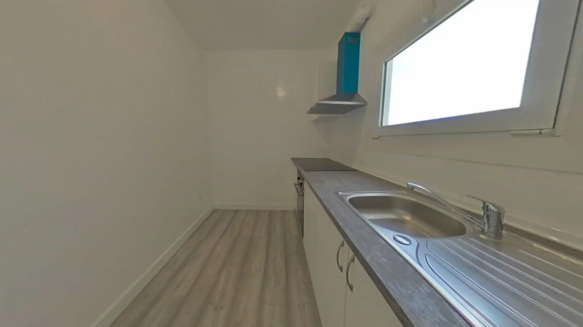 Cocina de Piso en venta en L'Hospitalet de Llobregat con Parquet