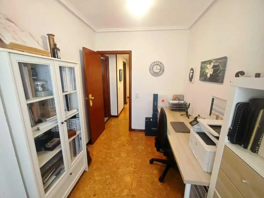 Flat for sale in Utebo  with Air Conditioner, Heating and Balcony