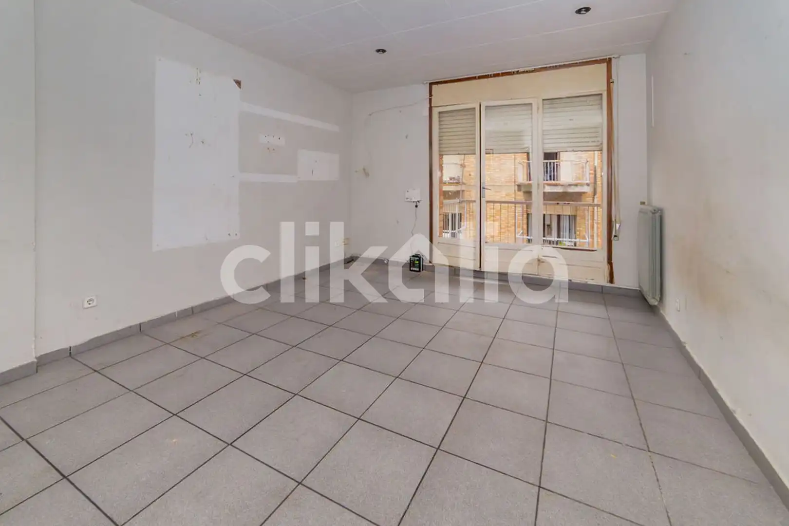 Piso en venta en Vic con Calefacción, Terraza y Trastero