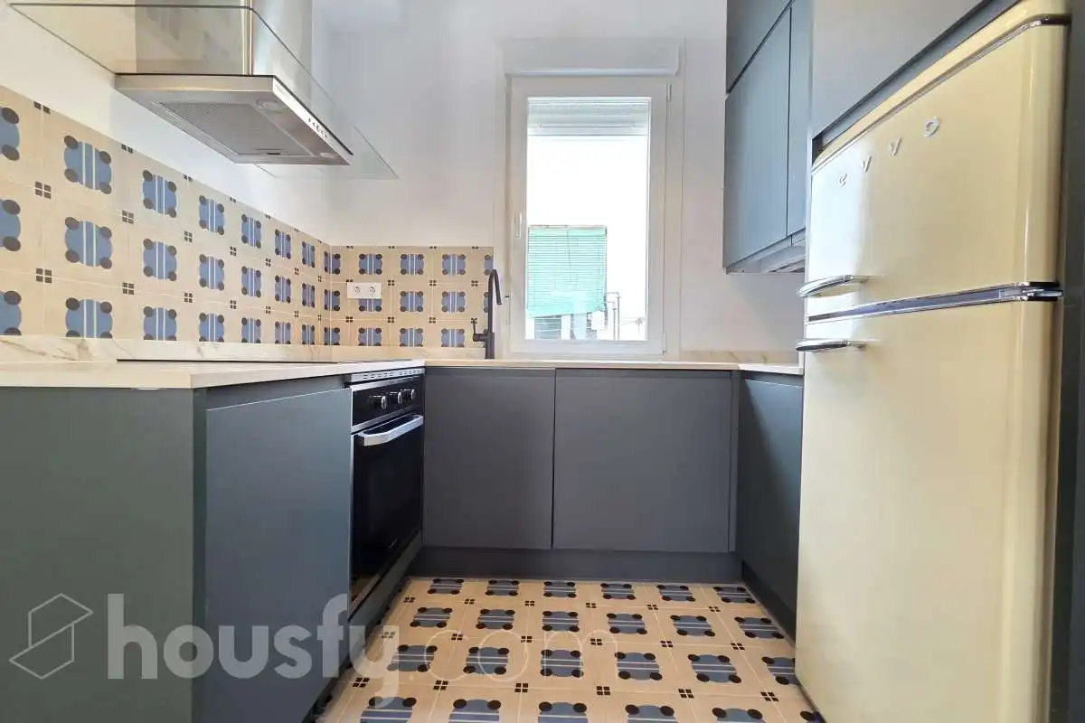 Kitchen of Flat for rent in Madrid  with Heating and Furnished