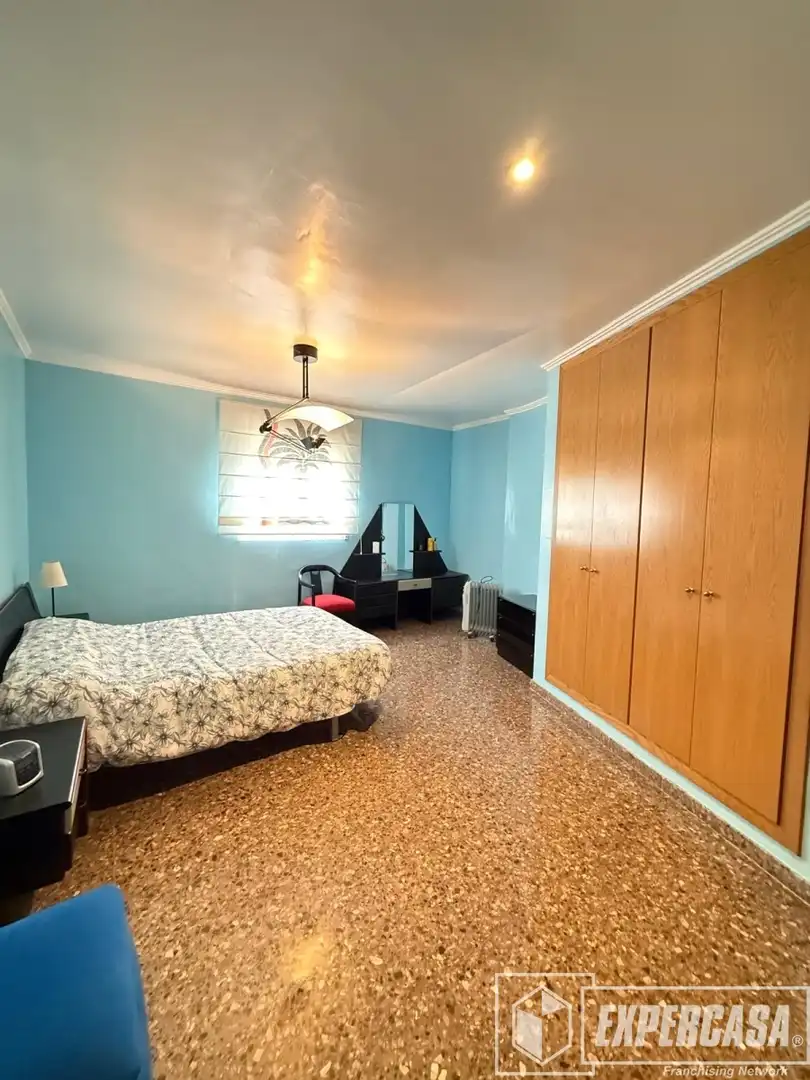 Habitación de Piso en venta en Picassent con Aire acondicionado