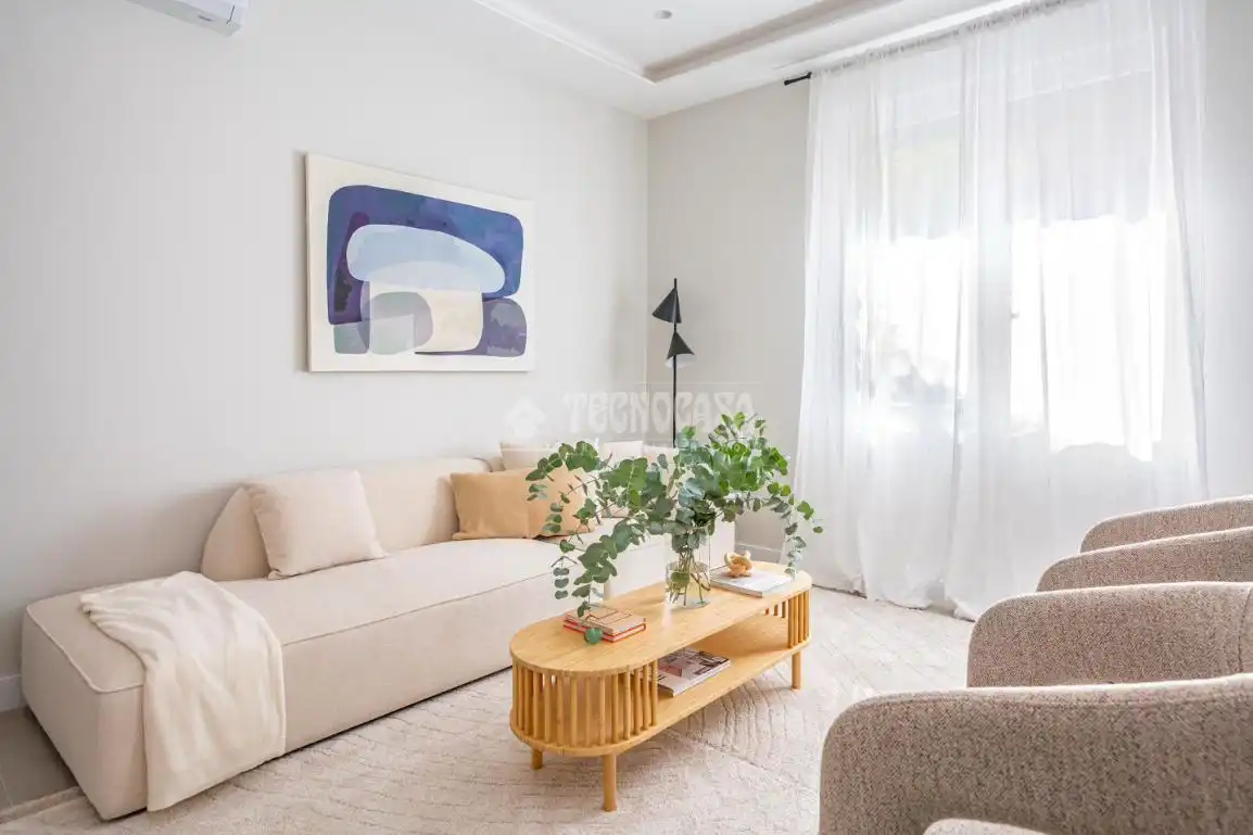Sala de estar de Piso en venta en Madrid con Aire acondicionado y Amueblado